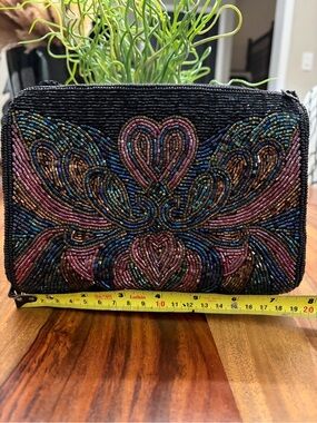 Beaded Heart Motif Zip Pouch Shoulder Bag - Black with Multicolor Beads. ❤️❤️